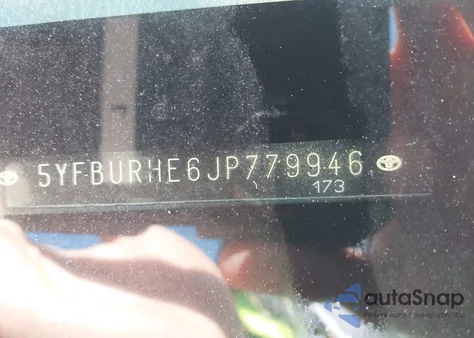 2018 Toyota Corolla Le из США, поврежденный, VIN 5YFBURHE6JP779946